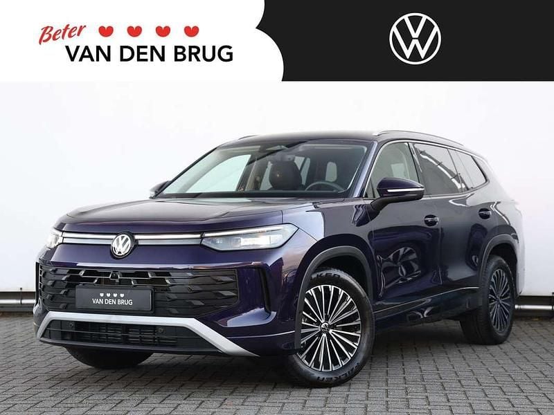 Paars Gebruikt 2025 VW Tayron Edition SUV | € 49.800 - Afbeelding 1/4