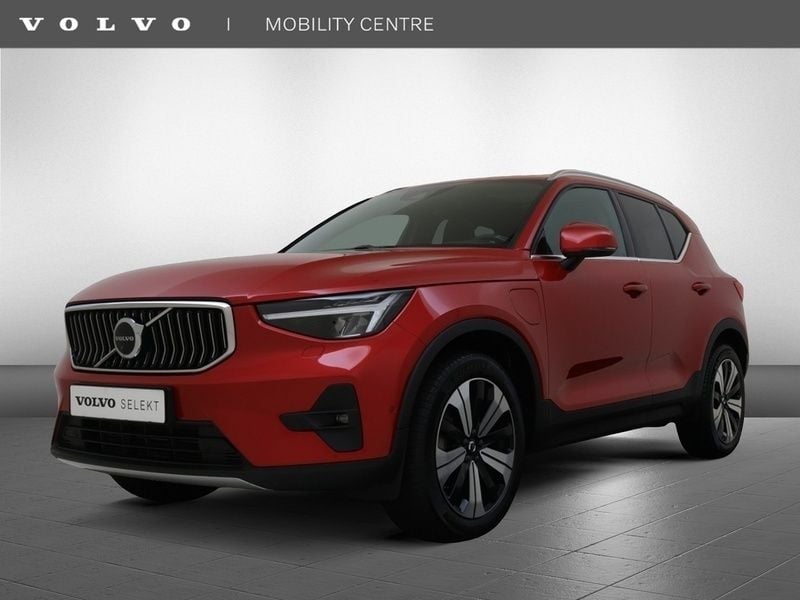 Oranje Gebruikt 2022 Volvo XC40 Inscription SUV | € 39.935 (Eerlijke prijs) - Afbeelding 1/4