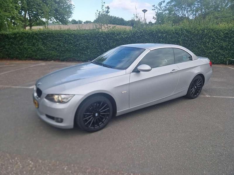 Zilver Gebruikt 2007 BMW 320 Cabriolet Cabriolet | € 12.750 - Afbeelding 1/4