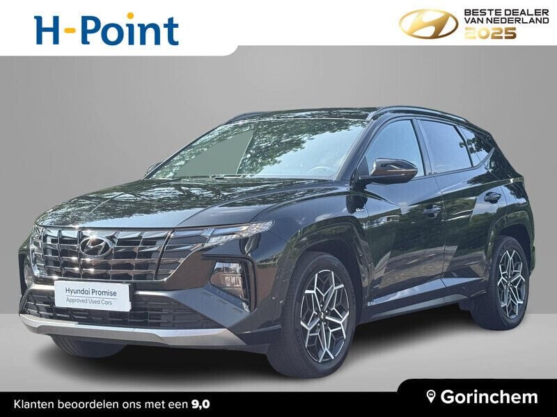 Abyss black mica (donker zwart) Gebruikt 2024 Hyundai Tucson N Line SUV | € 39.990 (Eerlijke prijs) - Afbeelding 1/4