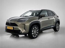 Groen metallic Gebruikt 2024 Toyota Yaris Edition SUV | € 27.445 (Goede deal) - Afbeelding 1/3
