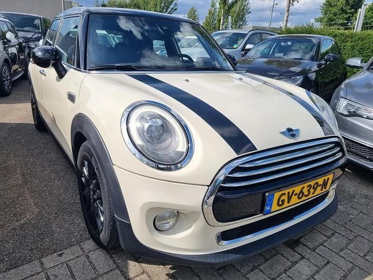 Occasion Mini Cooper Chili 136 PK (100 kW) 2015 Wit Hatchback