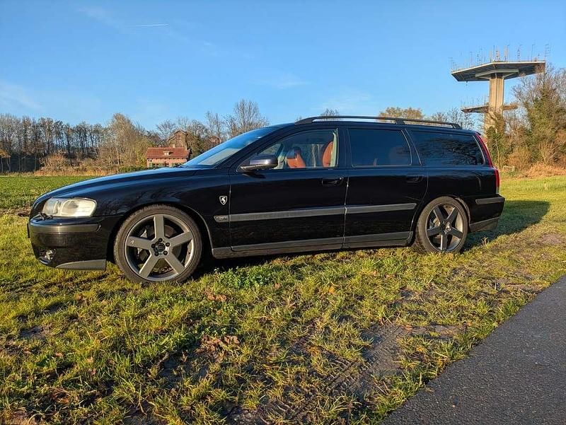 Zwart Gebruikt 2003 Volvo V70 Stationwagen | € 7.999 (Super prijs) - Afbeelding 1/4