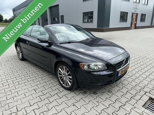 Zwart Gebruikt 2007 Volvo C70 Kinetic Cabriolet | € 3.950 (Goede deal) - Afbeelding 1/4