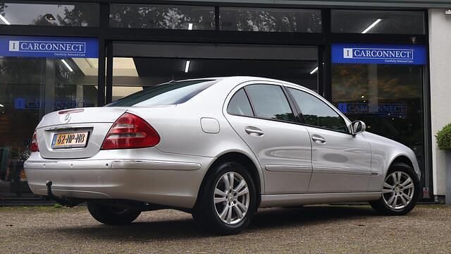 Occasion Mercedes E220 Elegance 150 PK (110 kW) 2004 Grijs Sedan