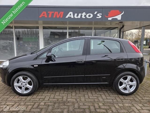 Occasion Fiat Punto Classica 65 PK (47 kW) 2006 Zwart Hatchback