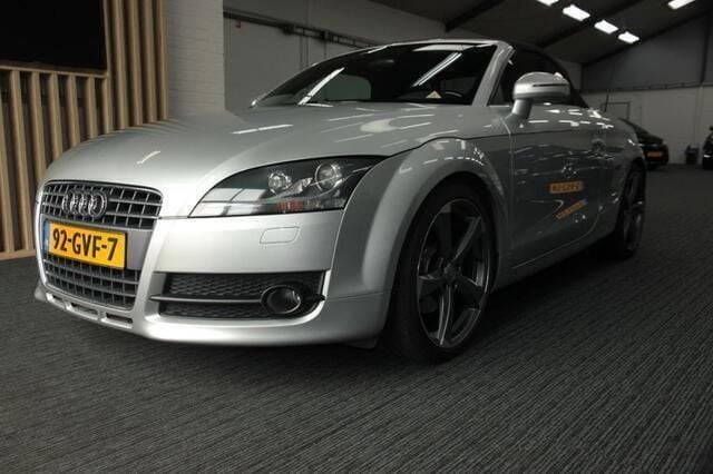 Grijs Gebruikt 2008 Audi TT Roadster Cabriolet | € 9.490 (Goede deal) - Afbeelding 1/4