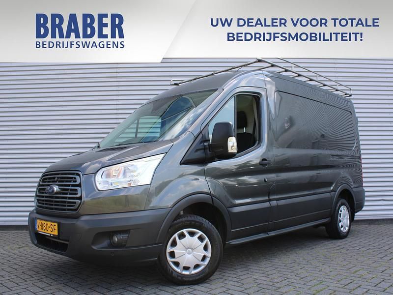 Grijs Gebruikt 2018 Ford Transit Trend Van | € 18.392 (Duur) - Afbeelding 1/4