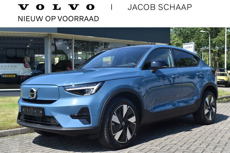 Zwart Nieuw 2024 Volvo EC40 Ultimate SUV | € 61.735 (Duur) - Afbeelding 1/4