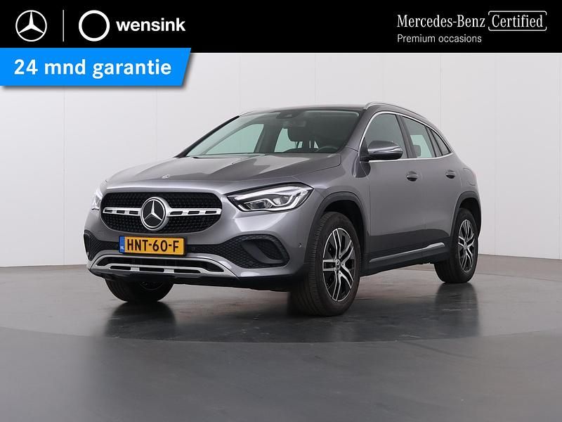 Grijs Gebruikt 2021 Mercedes GLA250 Luxury SUV | € 36.350 (Eerlijke prijs) - Afbeelding 1/4