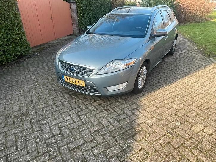 Occasion 2007 Ford Mondeo Platinum Stationwagen | € 2.750 - Afbeelding 1/4