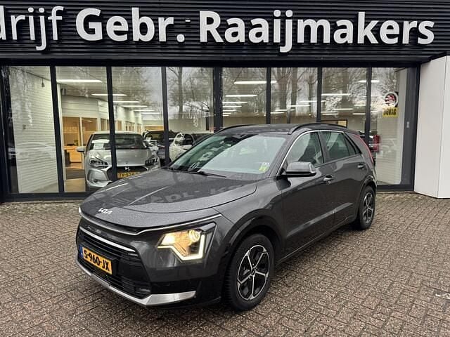 Grijs Gebruikt 2023 Kia Niro SUV | € 17.900 (Super prijs) - Afbeelding 1/4