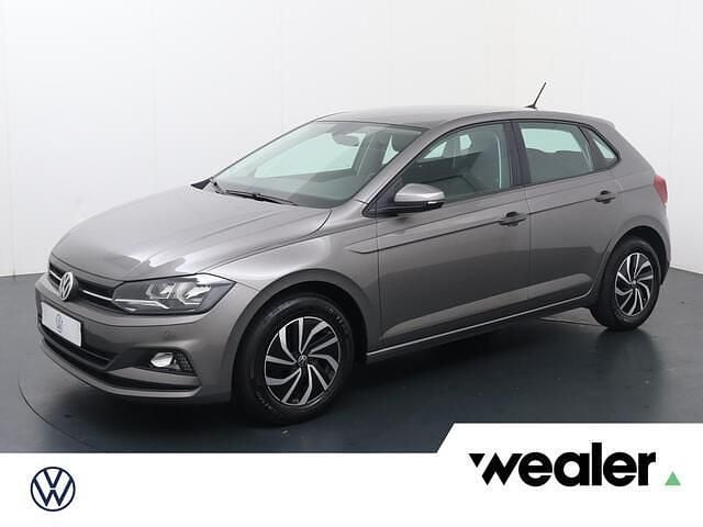 Grijs (metallic) Gebruikt 2020 VW Polo Comfortline Hatchback | € 16.840 (Goede deal) - Afbeelding 1/4