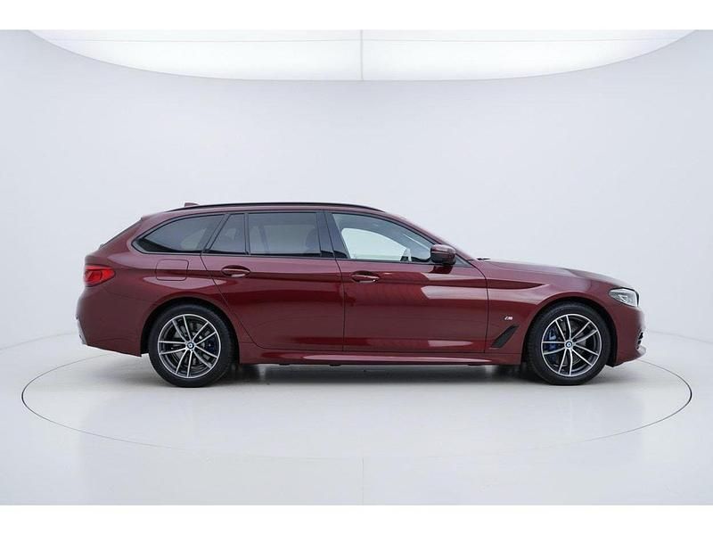 Occasion BMW 530 Executive 293 PK (215 kW) 2021 Rood Stationwagen