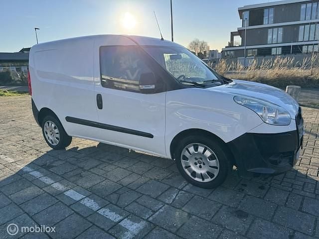 Occasion Fiat Doblò 120 PK (88 kW) 2011 Wit MPV