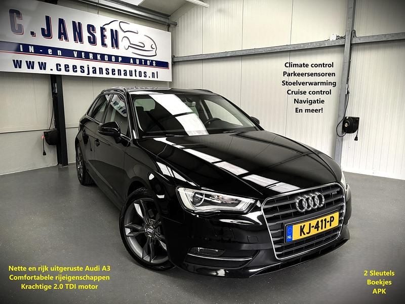 Zwart Gebruikt 2016 Audi A3 Ambiente Hatchback | € 10.999 (Super prijs) - Afbeelding 1/4