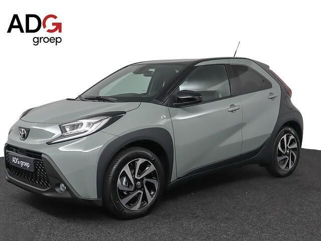 Overige Nieuw 2025 Toyota Aygo Pulse Hatchback | € 23.590 (Iets duurder) - Afbeelding 1/4