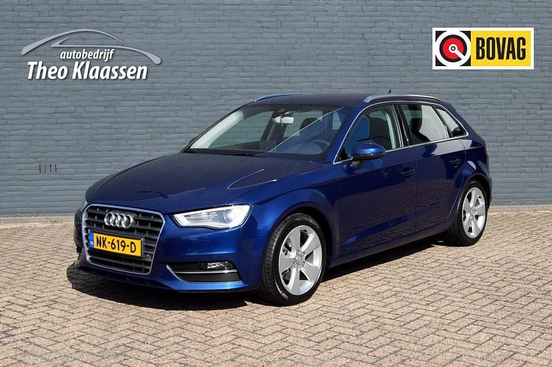 Blauw Gebruikt 2016 Audi A3 Sportback Ambiente Hatchback | € 16.950 (Eerlijke prijs) - Afbeelding 1/4