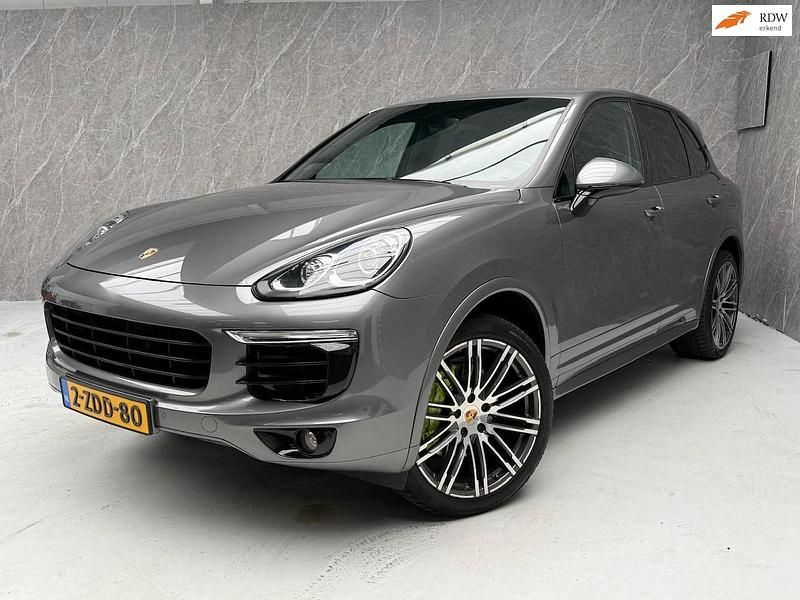 Grijs Gebruikt 2014 Porsche Cayenne SUV | € 21.950 (Super prijs) - Afbeelding 1/4