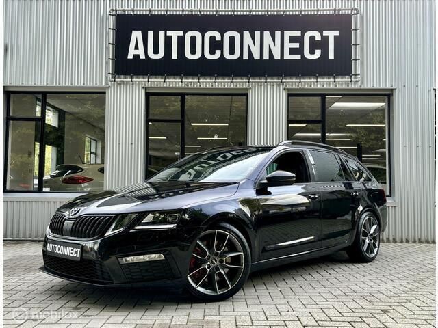 Zwart Gebruikt 2018 Skoda Octavia RS Stationwagen | € 21.950 (Eerlijke prijs) - Afbeelding 1/4