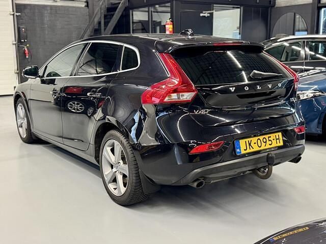 Occasion Volvo V40 Summum 150 PK (110 kW) 2012 Zwart Hatchback