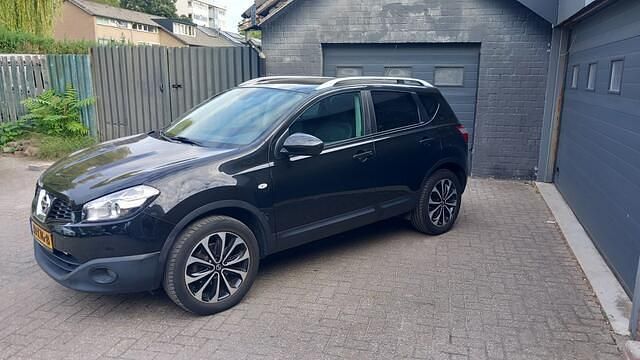 Zwart Gebruikt 2013 Nissan Qashqai SUV | € 5.500 (Super prijs) - Afbeelding 1/4