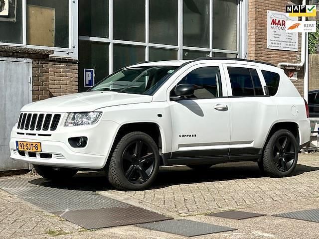 Wit Gebruikt 2011 Jeep Compass Limited SUV | € 6.995 (Eerlijke prijs) - Afbeelding 1/4