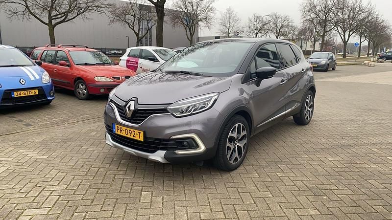 Occasion Renault Captur Intens 90 PK (66 kW) 2017 Grijs SUV