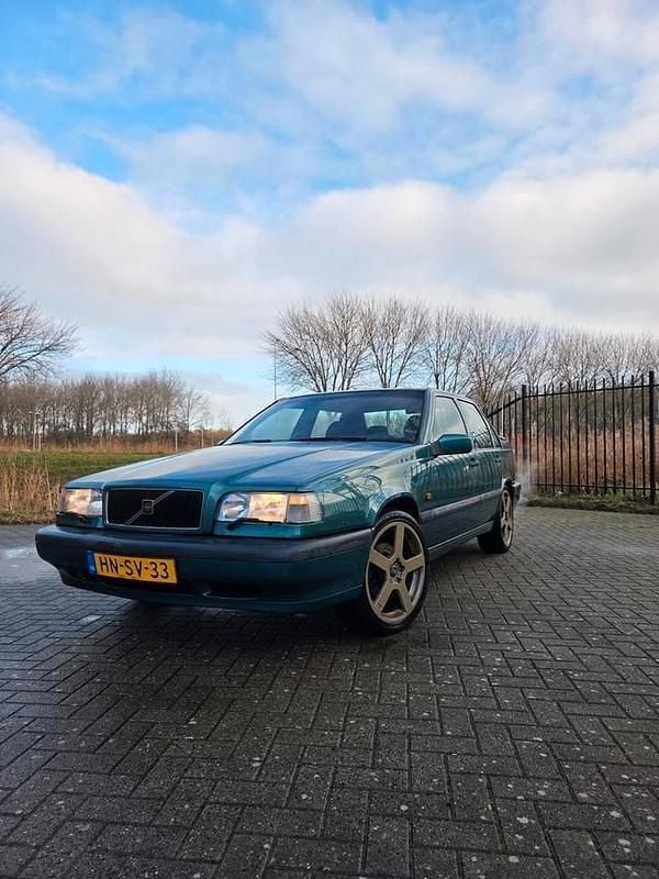 Gebruikt 1994 Volvo 850 | € 5.750 - Afbeelding 1/4