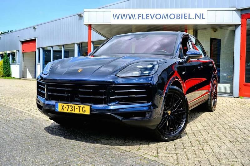 Blauw Gebruikt 2024 Porsche Cayenne Sport SUV | € 107.950 (Iets duurder) - Afbeelding 1/4