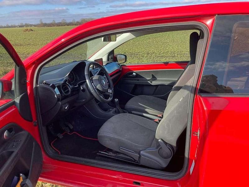 Occasion VW up! Move 75 PK (55 kW) 2012 Rood Hatchback