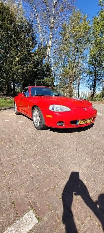 Rood Gebruikt 2002 Mazda MX5 Exclusive Cabriolet | € 5.250 (Eerlijke prijs) - Afbeelding 1/4
