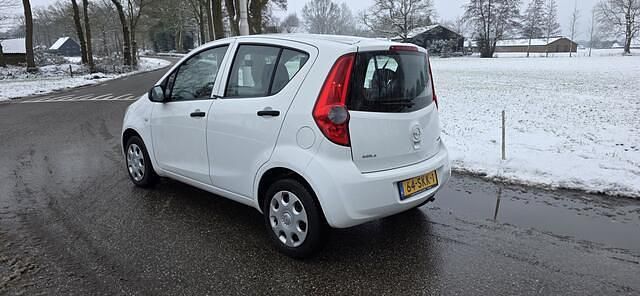Occasion Opel Agila Selection 68 PK (50 kW) 2011 Wit Hatchback