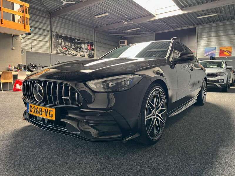 Occasion Mercedes C43 AMG AMG 408 PK (300 kW) 2023 Zwart Sedan