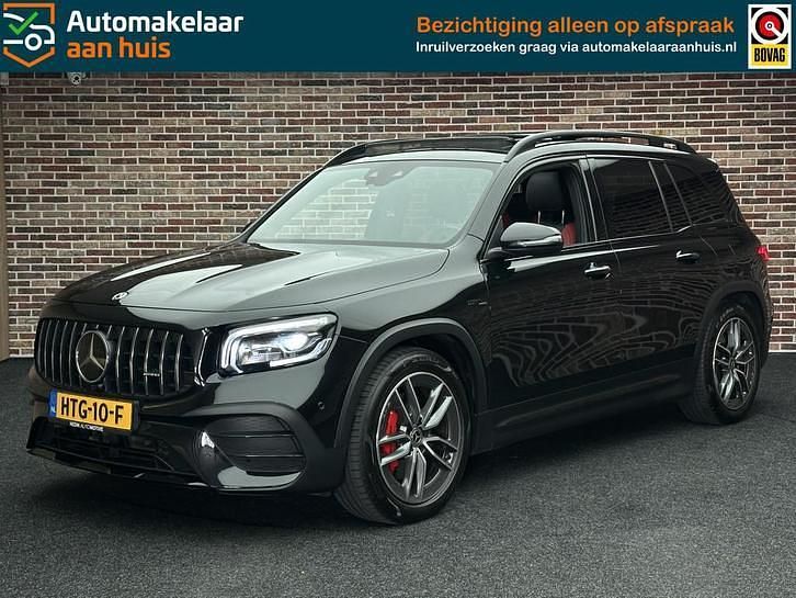 Zwart Occasion 2022 Mercedes GLB35 AMG SUV | € 53.950 (Eerlijke prijs) - Afbeelding 1/4