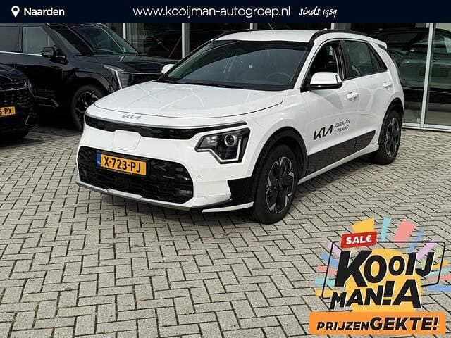 Clear white Gebruikt 2024 Kia e-Niro SUV | € 41.445 (Duur) - Afbeelding 1/4