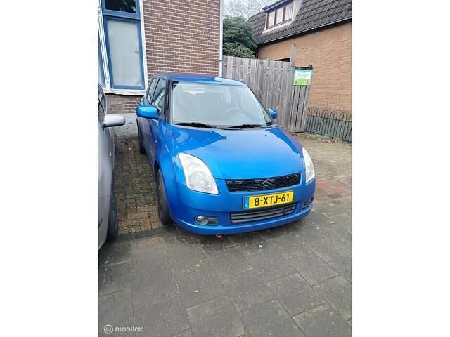 Occasion Suzuki Swift Exclusive 92 PK (67 kW) 2005 Blauw Hatchback