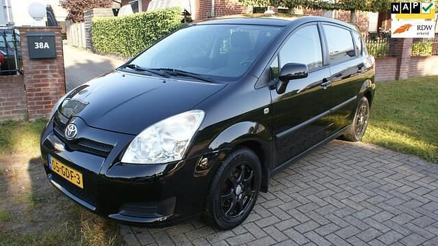 Zwart Gebruikt 2008 Toyota Verso Terra MPV | € 3.750 (Duur) - Afbeelding 1/4