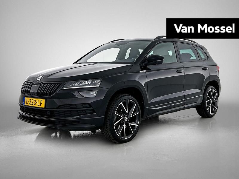 Zwart Gebruikt 2021 Skoda Karoq Business Line SUV | € 29.944 (Eerlijke prijs) - Afbeelding 1/4