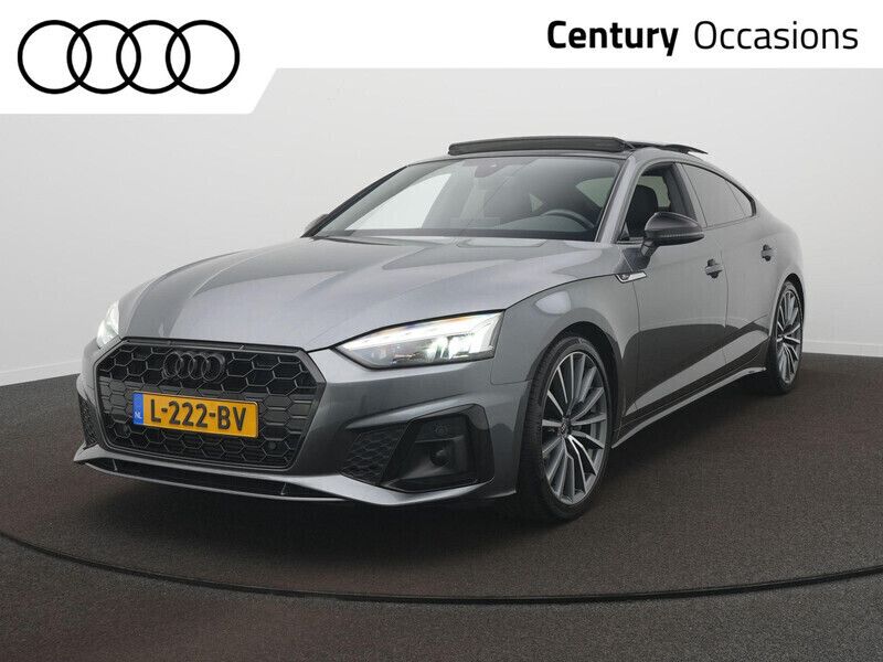 Grijs Gebruikt 2021 Audi A5 Sportback Competition Hatchback | € 37.995 - Afbeelding 1/4