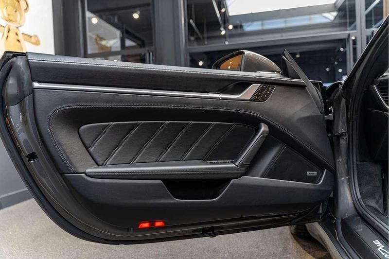 Occasion Porsche 992 451 PK (331 kW) 2021 Grijs Cabriolet