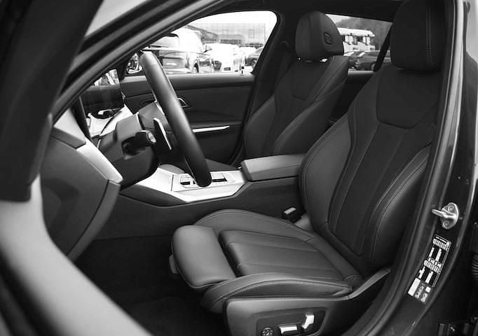 Occasion BMW 330e M Sport 292 PK (214 kW) 2025 Zwart Stationwagen