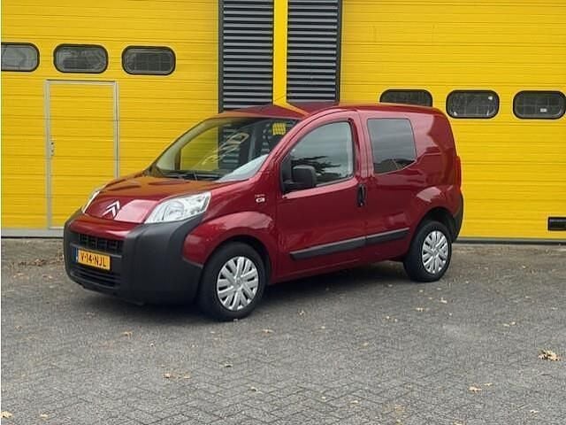 Rood Gebruikt 2010 Citroën Nemo MPV | € 7.250 - Afbeelding 1/4