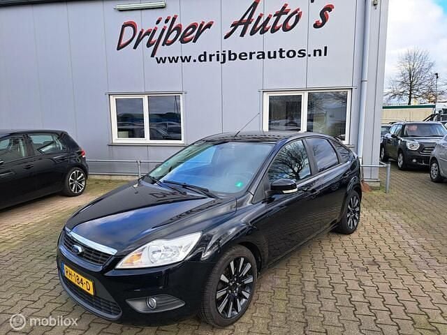 Zwart Gebruikt 2009 Ford Focus Hatchback | € 1.950 (Goede deal) - Afbeelding 1/4