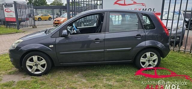 Grijs Gebruikt 2008 Ford Fiesta Titanium Hatchback | € 1.899 (Super prijs) - Afbeelding 1/4