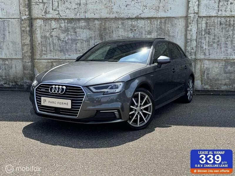 Grijs Gebruikt 2017 Audi A3 Sportback e-tron S-Line Sedan | € 20.950 (Eerlijke prijs) - Afbeelding 1/4