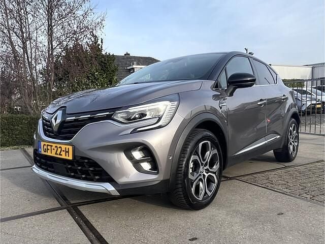 Occasion Renault Captur Initiale Paris 141 PK (103 kW) 2023 Grijs SUV