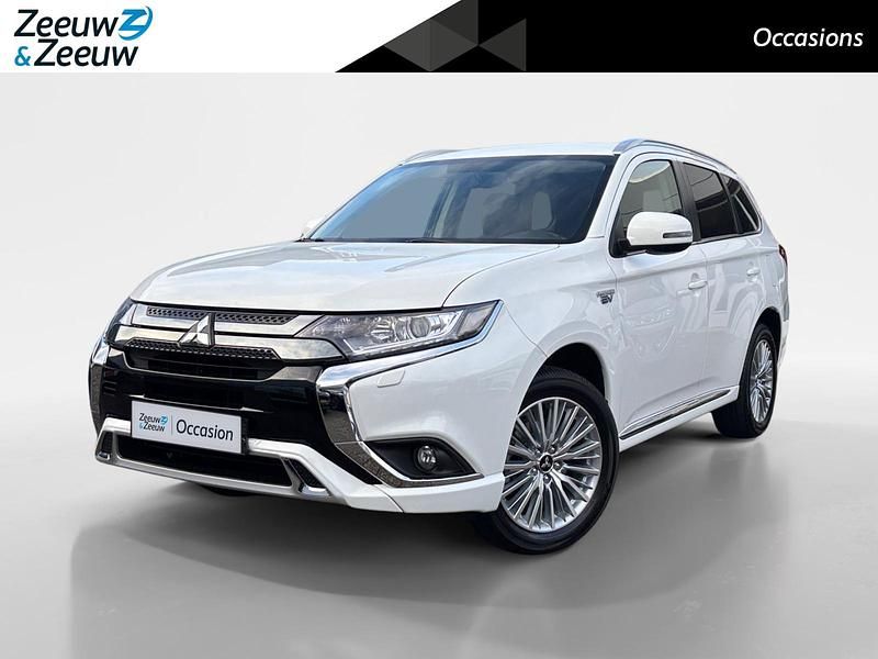 Wit Occasion 2020 Mitsubishi Outlander P-HEV SUV | € 19.940 (Super prijs) - Afbeelding 1/4