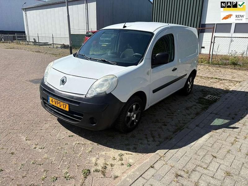 Gebruikt 2011 Renault Kangoo Komfort MPV | € 2.750 (Eerlijke prijs) - Afbeelding 1/4