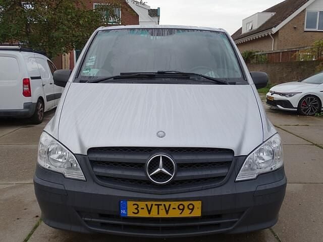 Zilver Gebruikt 2012 Mercedes Vito Van | € 7.950 (Eerlijke prijs) - Afbeelding 1/4